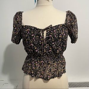 New With Tag Topshop Floral Black Peasant Crop Top Black